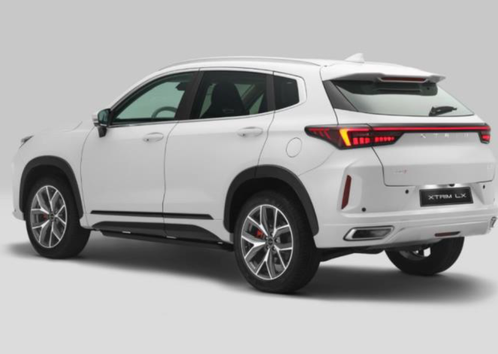 نمای عقب اکستریم LX