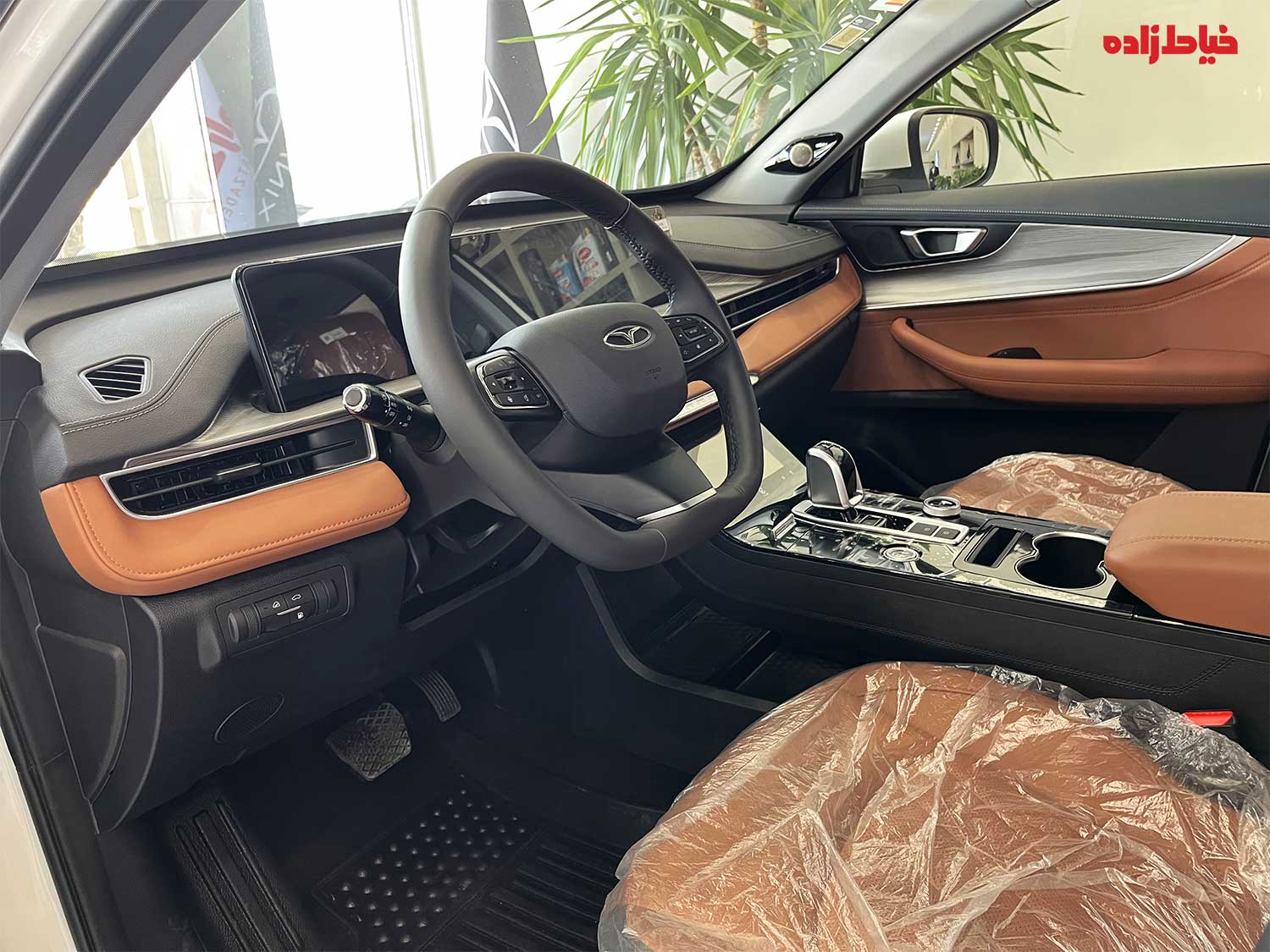 تیگو 8 پرو e+ کابین داخلی