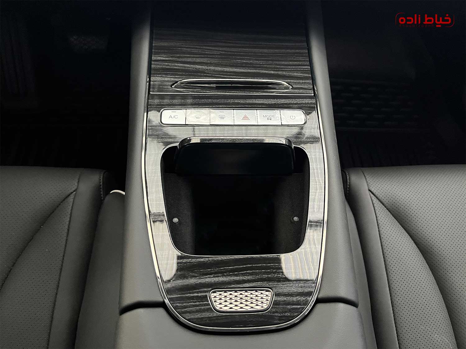 کنسول وسط اف ایکس ev